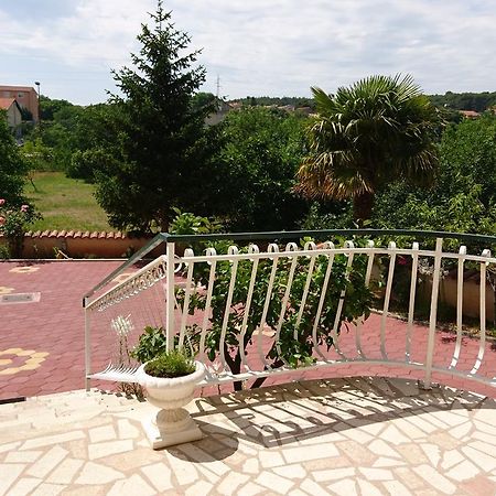Ferienwohnung Countryside Family Retreat Šibenik Exterior foto
